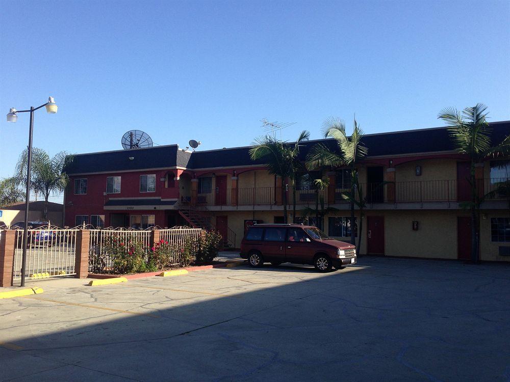 Value Motel Bellflower