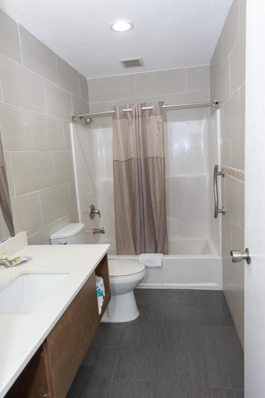 Value Motel 2*