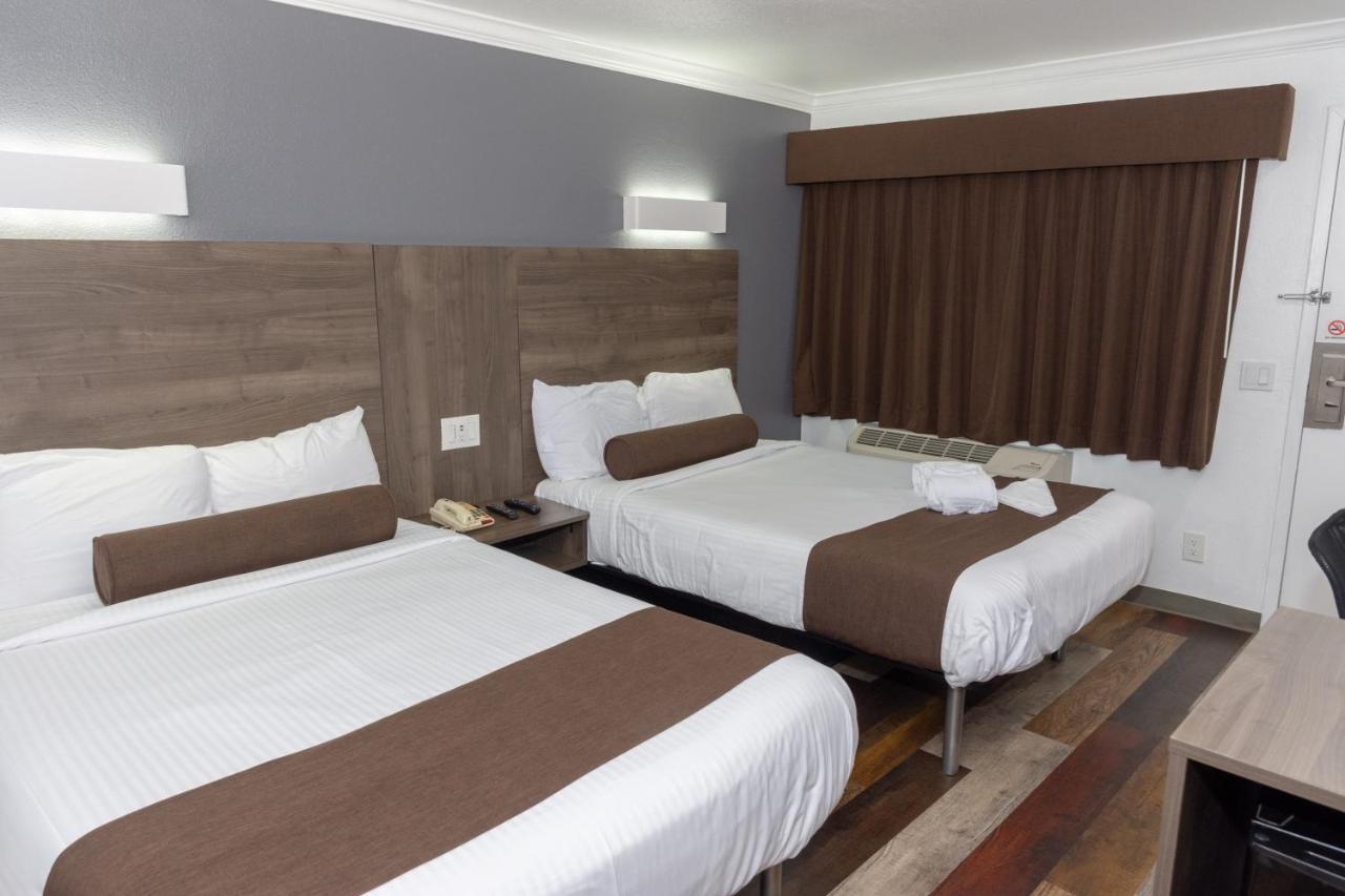 Value Motel 2*